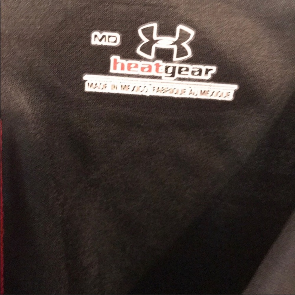 Boys under Armour heat gear Athletic shirt - Picture 6 of 7